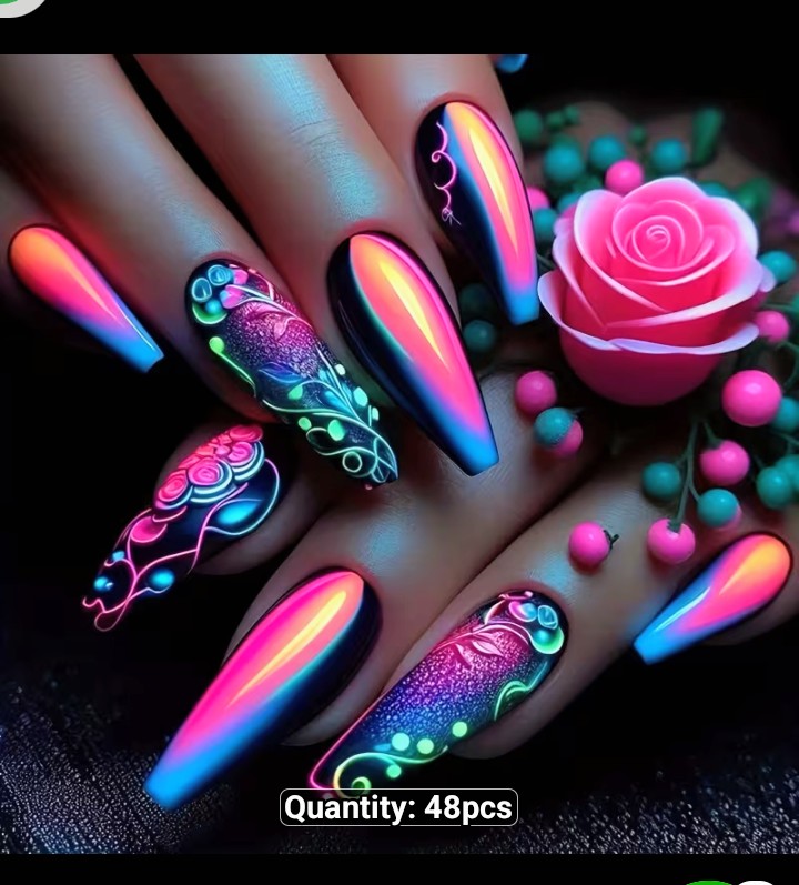 Press on nails