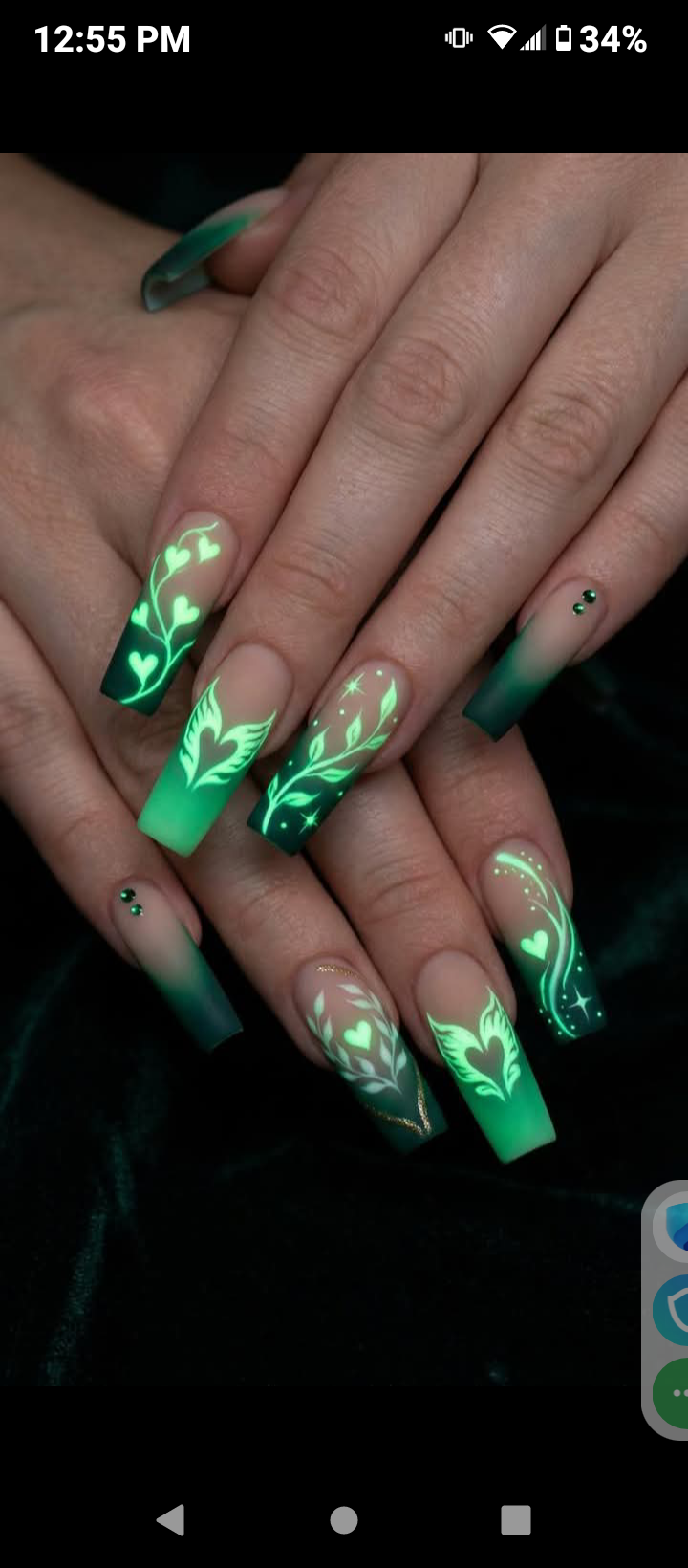 Press on nails